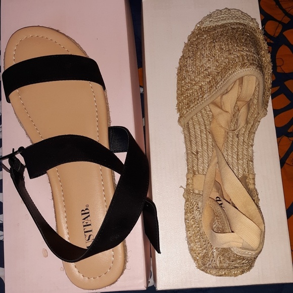 Sandles - Picture 2 of 4